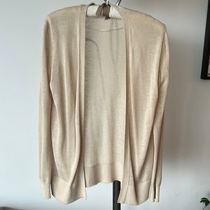 Ann Taylor honey colored linen cardigan, great condition. Perfect for spring.